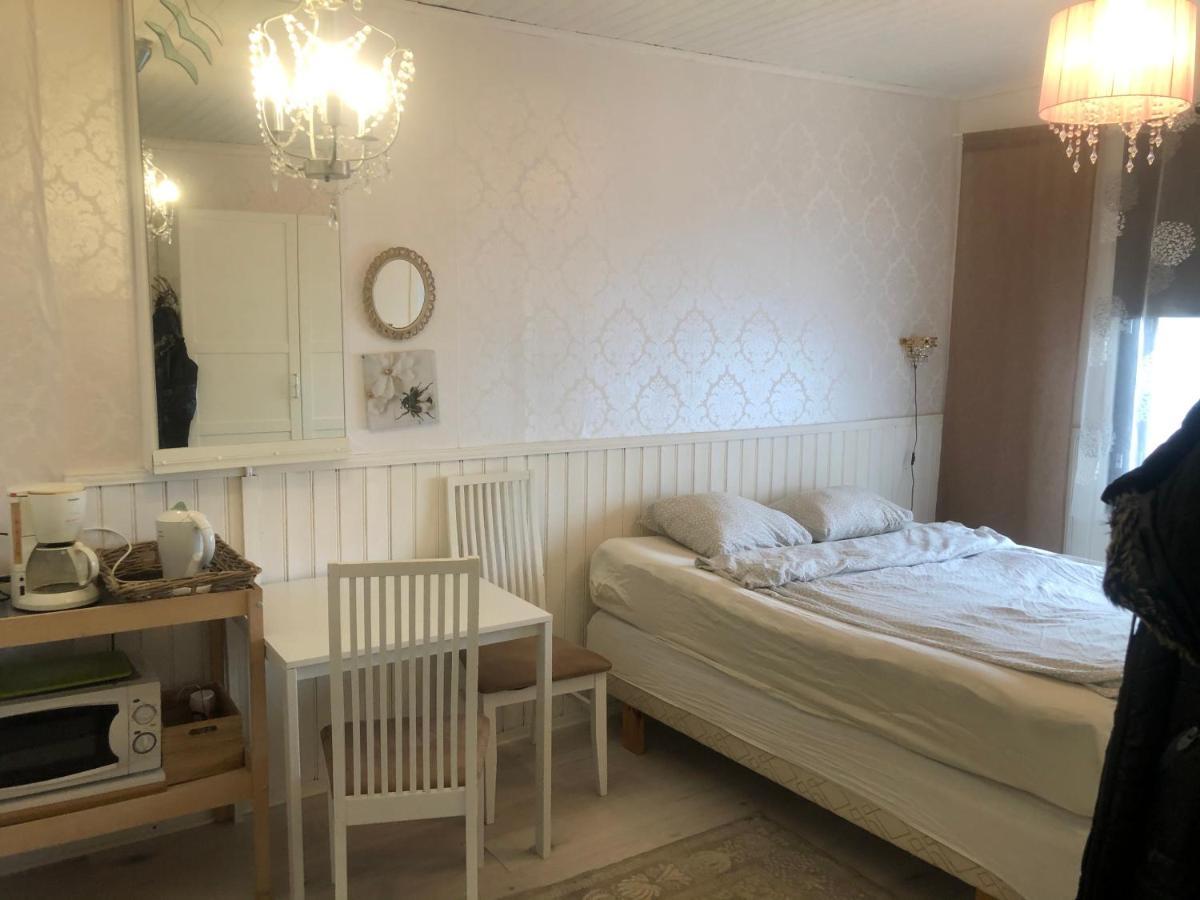 Ferienwohnung Puutaloasunto 1.8 Km Turun Aurajoelta Turku Exterior foto